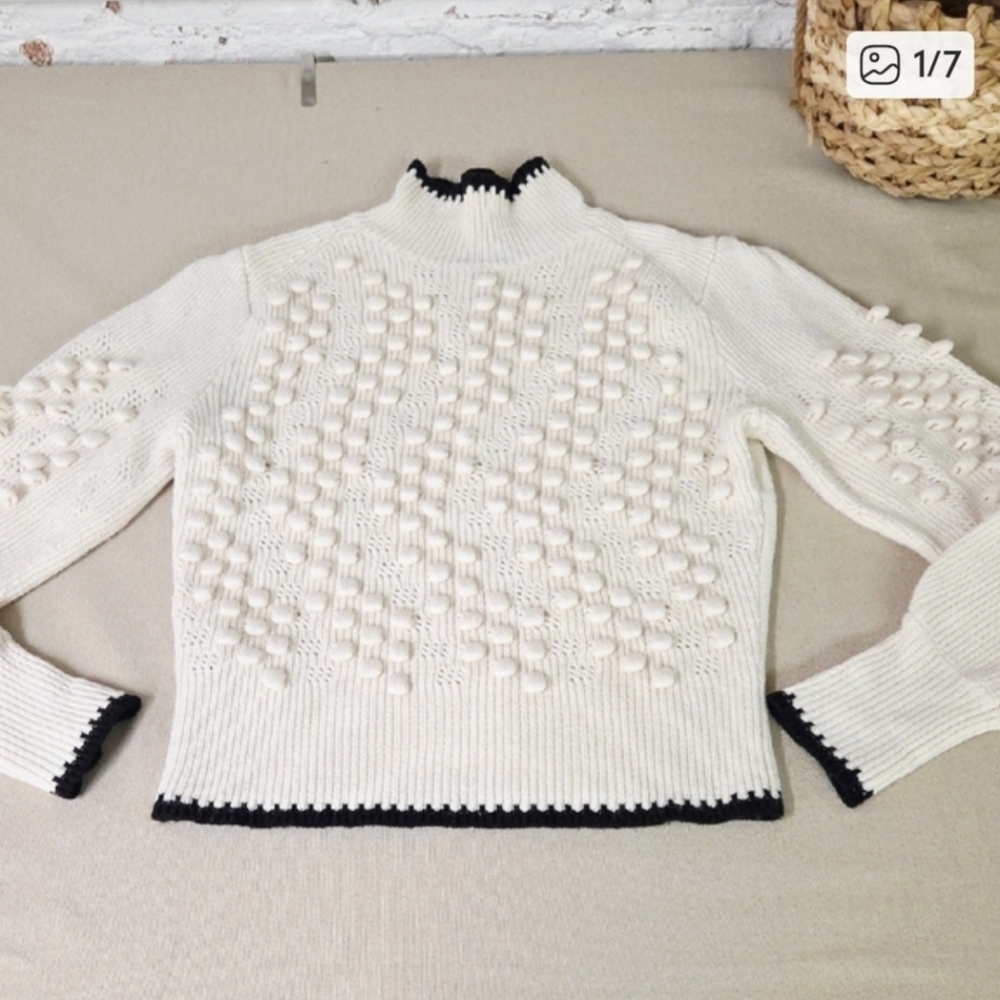 BCBG Max Azria Cream Sweater with Black Accents SIZE SMALL